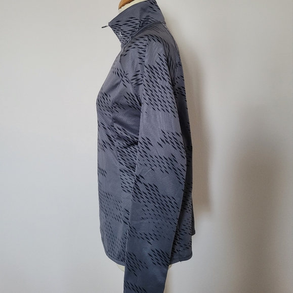 Under Armour long sleeve - Picture 4 of 8